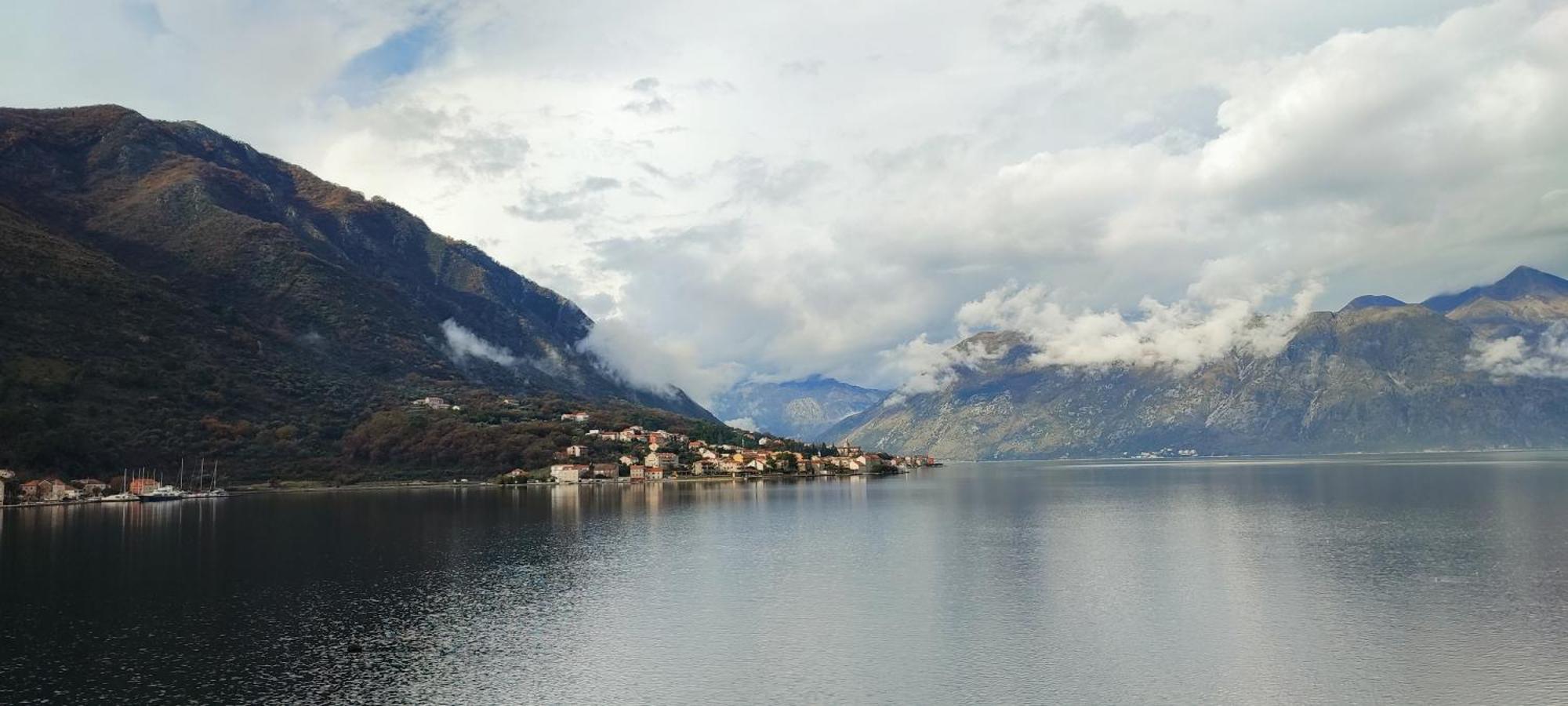 Villa Kamena Kotor Exterior foto